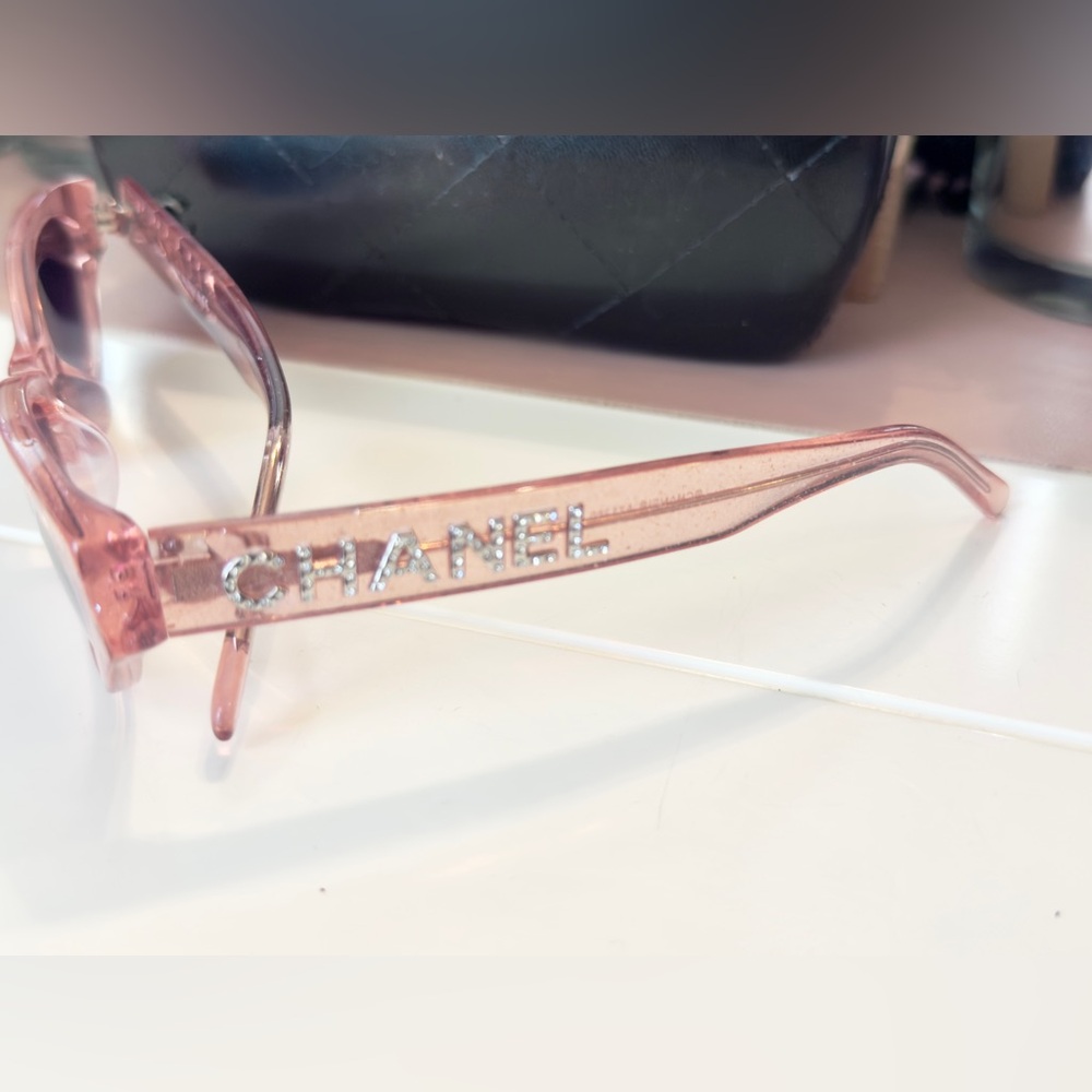 Pink Chanel Sunglasses w COA - Picture 3 of 9